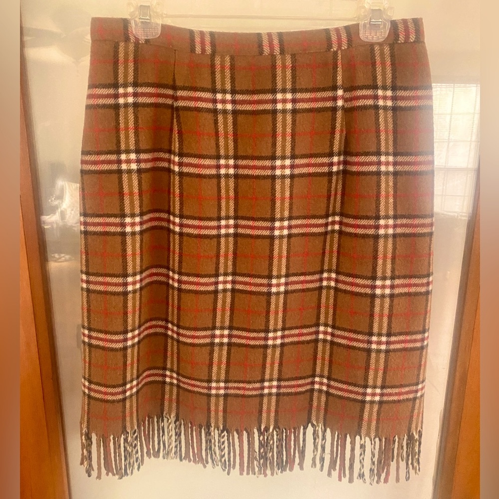 🧶INTRIGUING THREADS🧶 VTG PLAID WOOL BLEND FRINGE HEM KICK SLIT SKIRT EUC❣️
